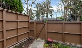 17822 NW LAKEWAY Ct, Beaverton, OR 97006