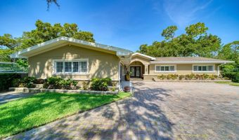 1666 ROBIN HOOD Ln, Clearwater, FL 33764
