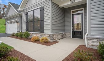 104 Ridgewood Heights Dr, Allison Park, PA 15101
