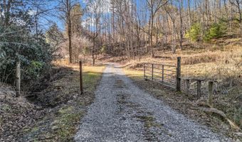 530 Mine Creek Rd, Bakersville, NC 28705