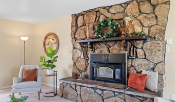 5034 HILLTOP Ave, Cheyenne, WY 82009