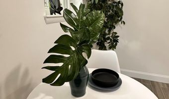 1501 27TH St SE 104, Washington, DC 20020