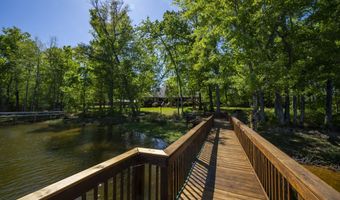 1584 Hutto Island Dr, Batesburg Leesville, SC 29070