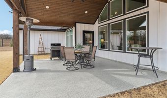 165 Rolling Bend Rd, Alvord, TX 76225