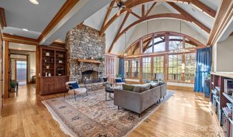 47 Cedar Hill Dr, Asheville, NC 28803