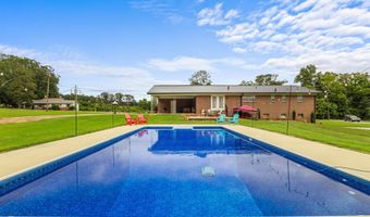 105 Cedar Ln, Attalla, AL 35954