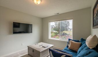 2701 Lincoln Ave, Bandon, OR 97411