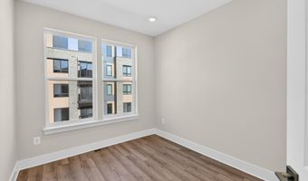 2507 LIGHT St, Baltimore, MD 21230