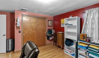 56 Scituate Ave, Cranston, RI 02921