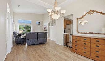 3234 Meadow Grass Ln, Escondido, CA 92027