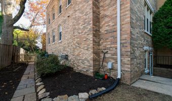 3135 14TH St S, Arlington, VA 22204