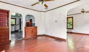 218 E Clark St, Alma Center, WI 54611