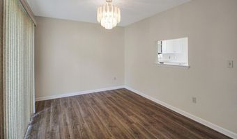 2 Morning Glory Ln, Whiting, NJ 08759