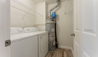 14580 SW MAGPIE Ln 203, Beaverton, OR 97007