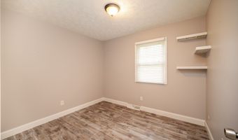 4829 New Rd, Austintown, OH 44515