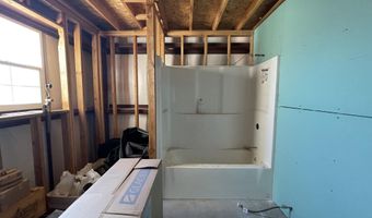 6484 S COYOTE Rd, Apple Valley, UT 84737