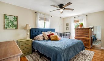 7658 General Meade Ln, Affton, MO 63123