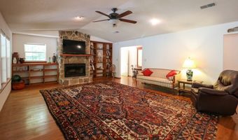 407 Lakeshore Dr, Bainbridge, GA 39819