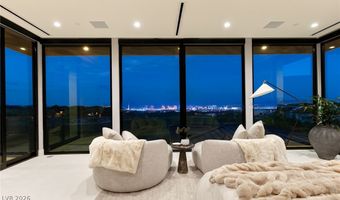 92 Sun Glow Ln, Las Vegas, NV 89135