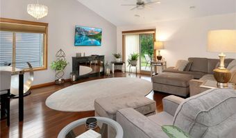 114 Serenity Ct, Avon, MN 56310