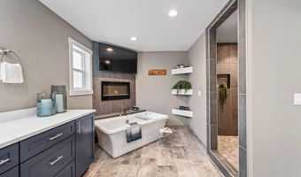 6235 US Highway 69, Ames, IA 50010
