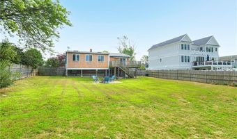 47 Allston Ave, Middletown, RI 02842