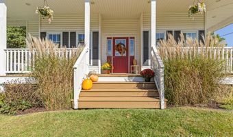 2445 Honey Creek Ave NE, Ada, MI 49301