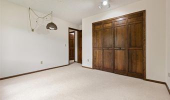 13789 Holyoke Ln, Apple Valley, MN 55124