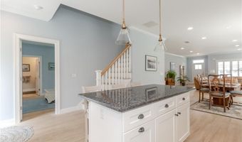200 Wickford Ct, North Kingstown, RI 02852