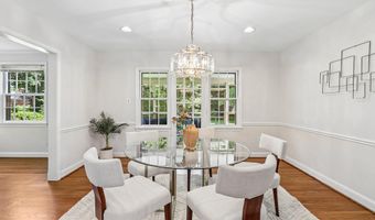 5601 KIRKWOOD Dr, Bethesda, MD 20816
