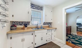 1642 MOUNT VERNON St, Orlando, FL 32803