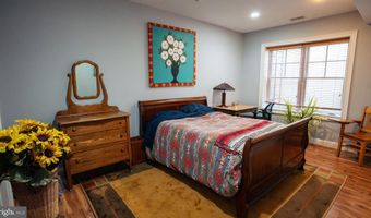 4512 WINDSOR Ln, Bethesda, MD 20814
