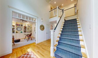 1 Northwest Psge, Barrington, RI 02806