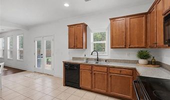 17 Redwood Dr, Adairsville, GA 30103