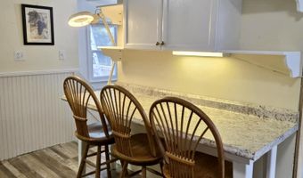 327 Forest Ave, Bangor, ME 04401