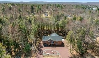 81 Driftwood Dr, Blakeslee, PA 18610