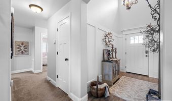 3827 Hazelwood Way, Ammon, ID 83406