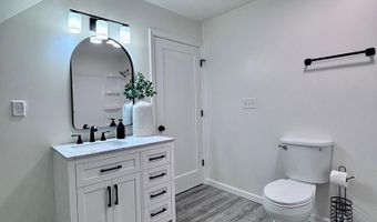 1120 16th St, Aurora, NE 68818