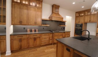 3053 Avilla Manor Trl, Alexander, AR 72002