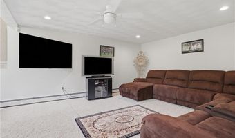 294 Saw Mill Rd, Glocester, RI 02857