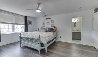 7305 Wellwood Dr, Indianapolis, IN 46217