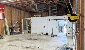 4250 Dickerson Rd, Akron, MI 48701