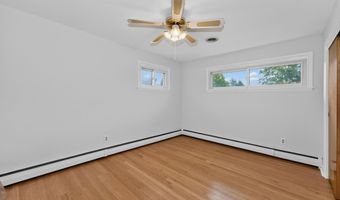 121 Ramsey Pl, Albany, NY 12209