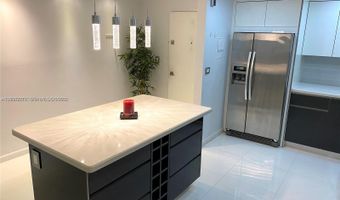 3731 N Country Club Dr 623, Aventura, FL 33180