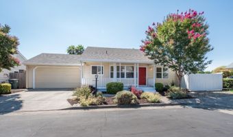 1747 Eardley Ave, Santa Rosa, CA 95401