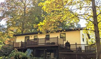 43 UMBURN Dr, Albion, PA 16401