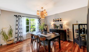251 Scenic Dr, Blakeslee, PA 18610
