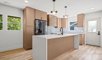 3320 Winterfield Pl, Charlotte, NC 28205
