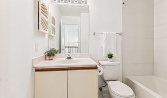 988 BREAKWATER Dr, Annapolis, MD 21403