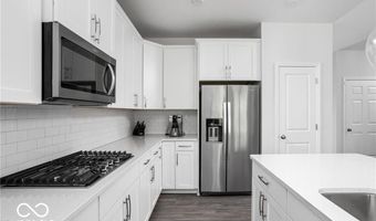 745 Stone Trace Ct, Avon, IN 46123